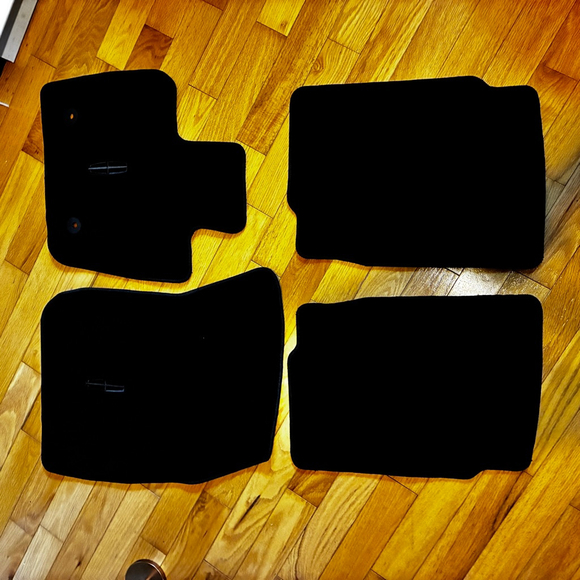 OEM Ford Fusion Floor/Lincoln MKZ Mats (2017–2020) – Full Set, Brand New - Picture 5 of 7